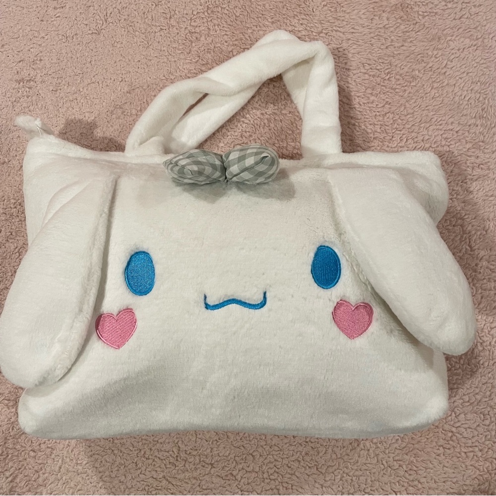 Large Cinnamoroll Plushy Tote